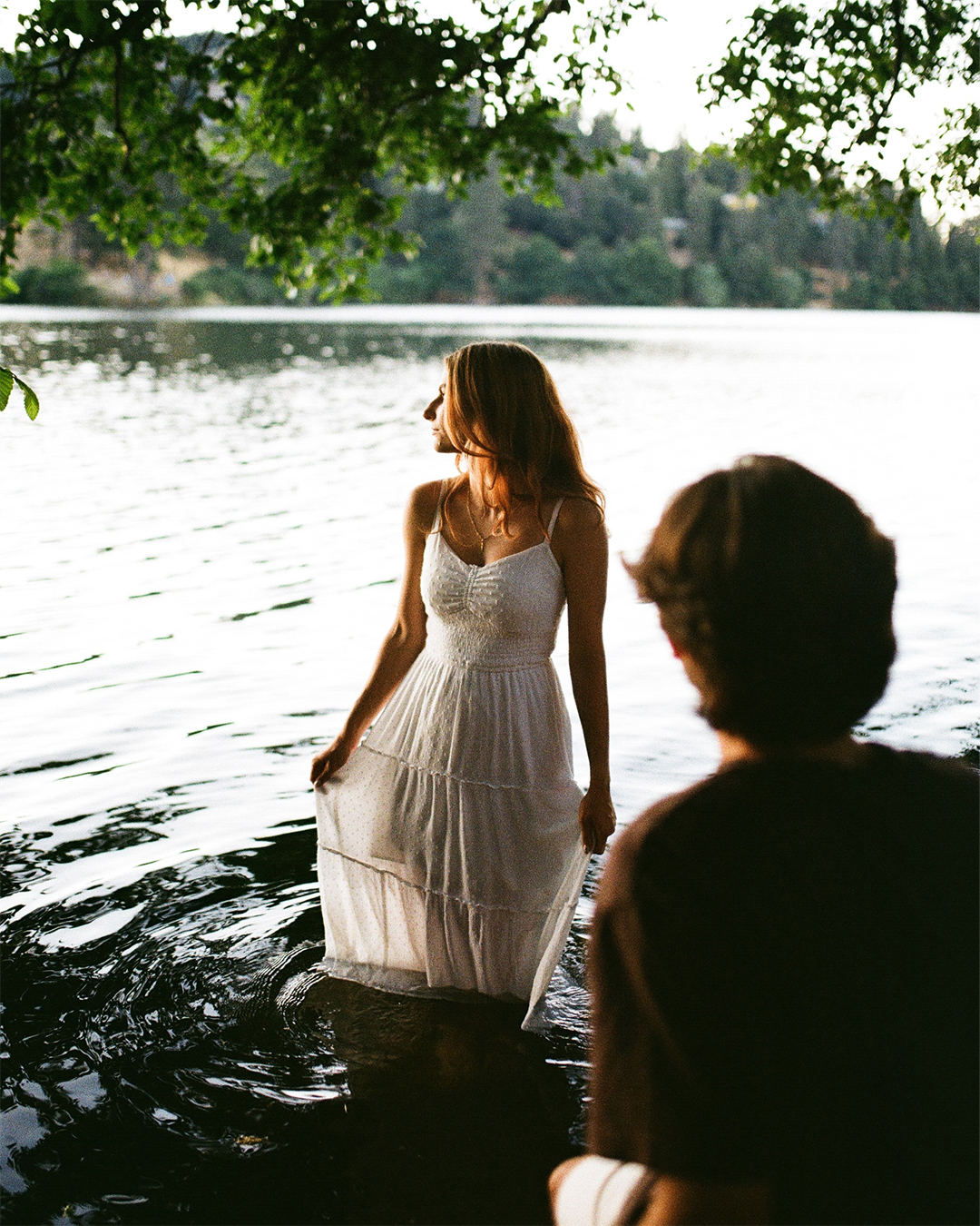 lake gregory engagment photos